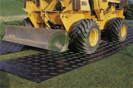 <h3>HDPE temporary road track 3×8 ft for civil Engineering</h3>
